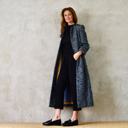 the biffin in blue-black basketweave bouclé image 9