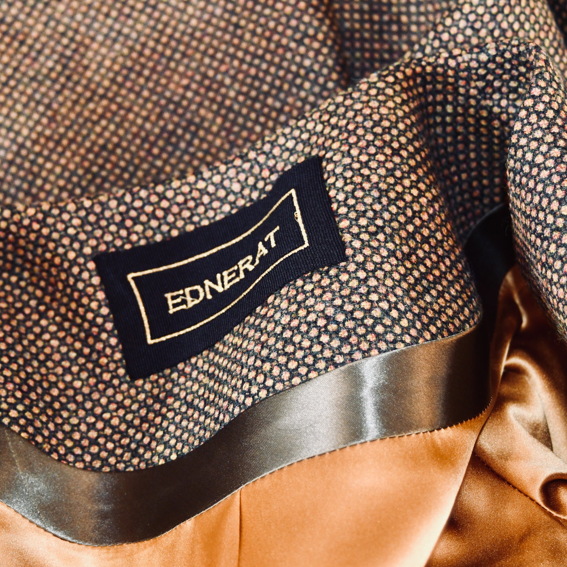 the delany coat in green-orange tiger eye tweed image 10