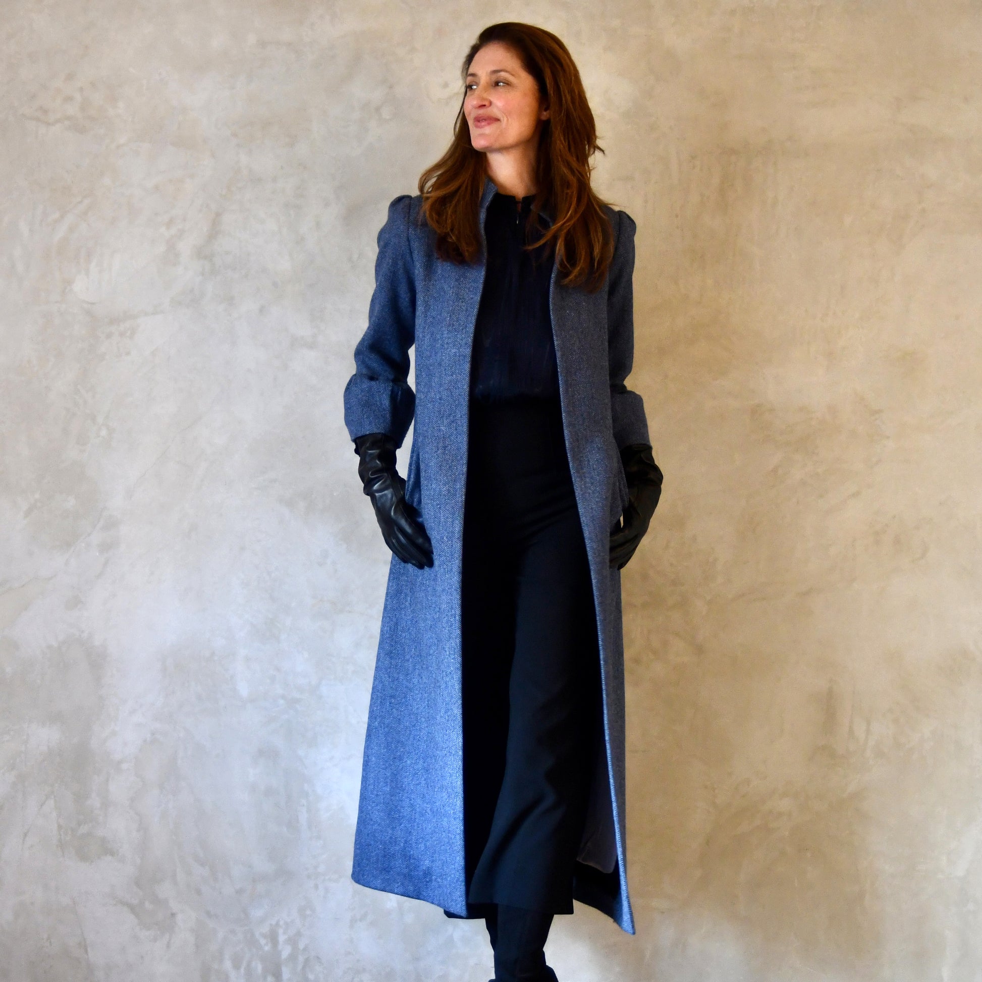 the delany coat in denim blue lambswool herringbone tweed image 3