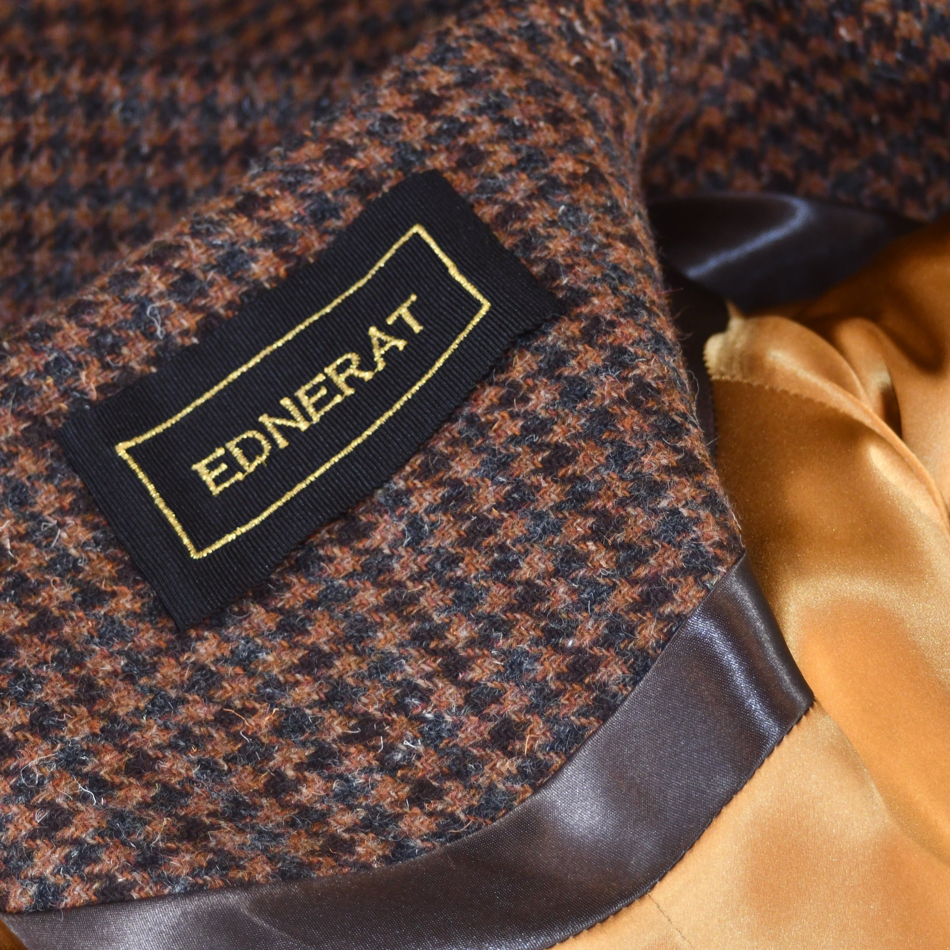 the long frink in dark check lovat tweed image 10