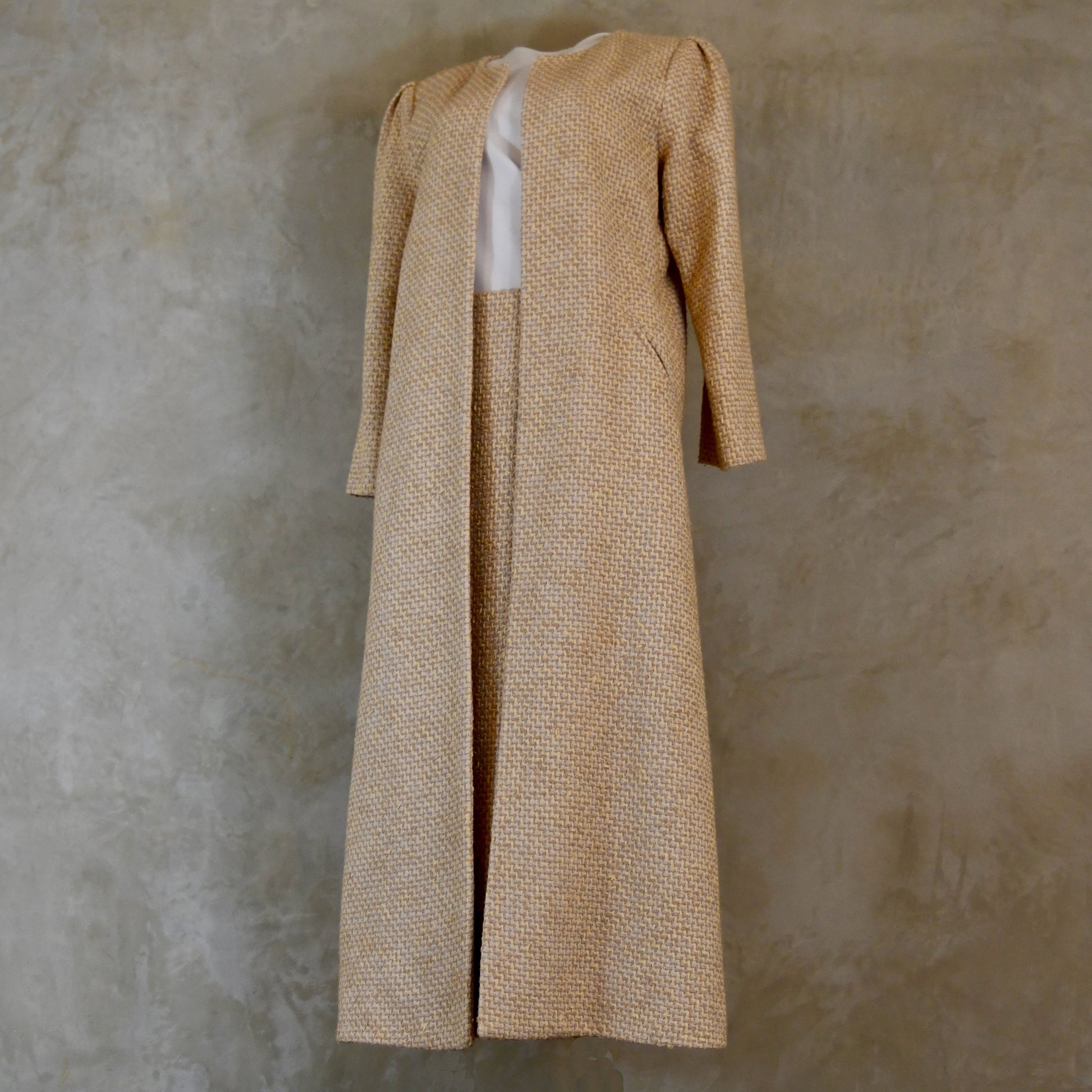 the simple a-line skirt by elyan for ednerat in boucle image 2