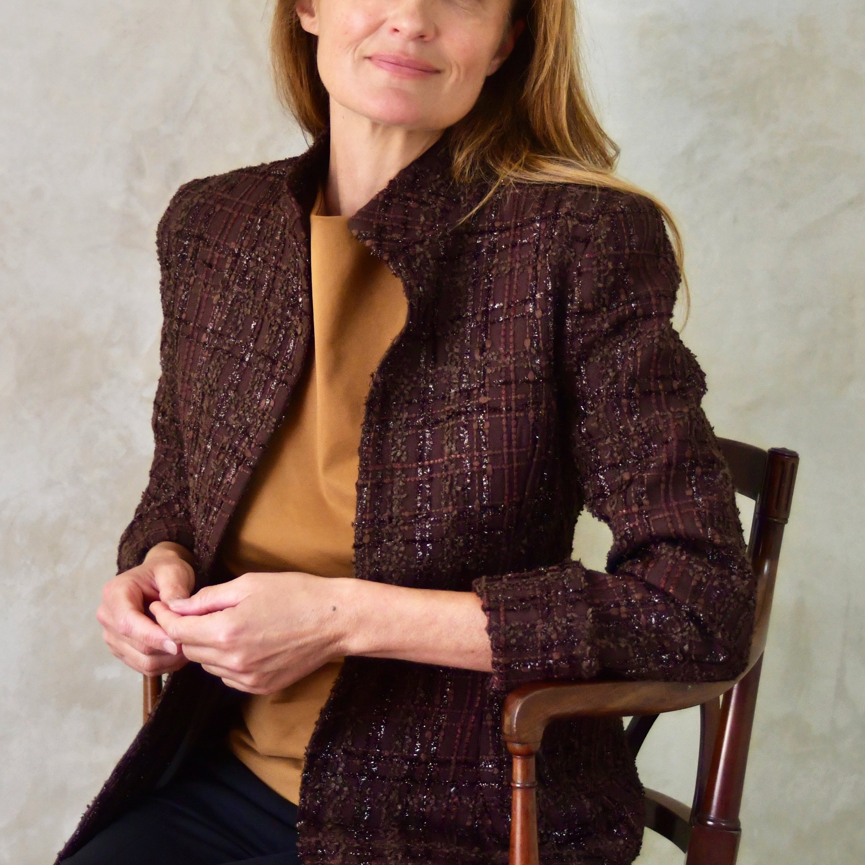 the biffin coat in chocolate brown boucle image 10