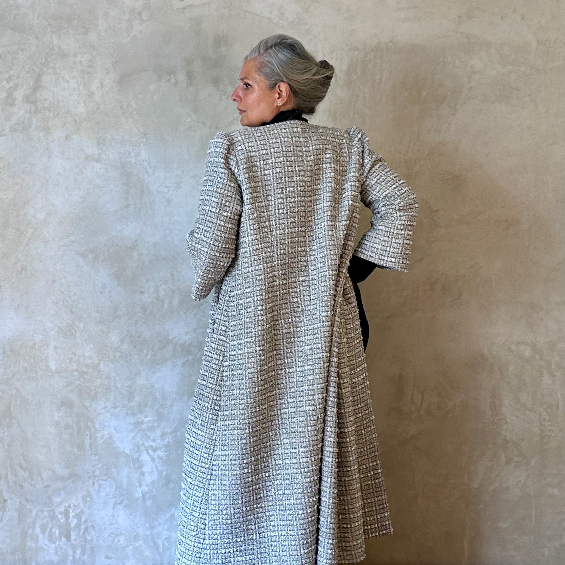 the burlison in silver mix boucle image 13