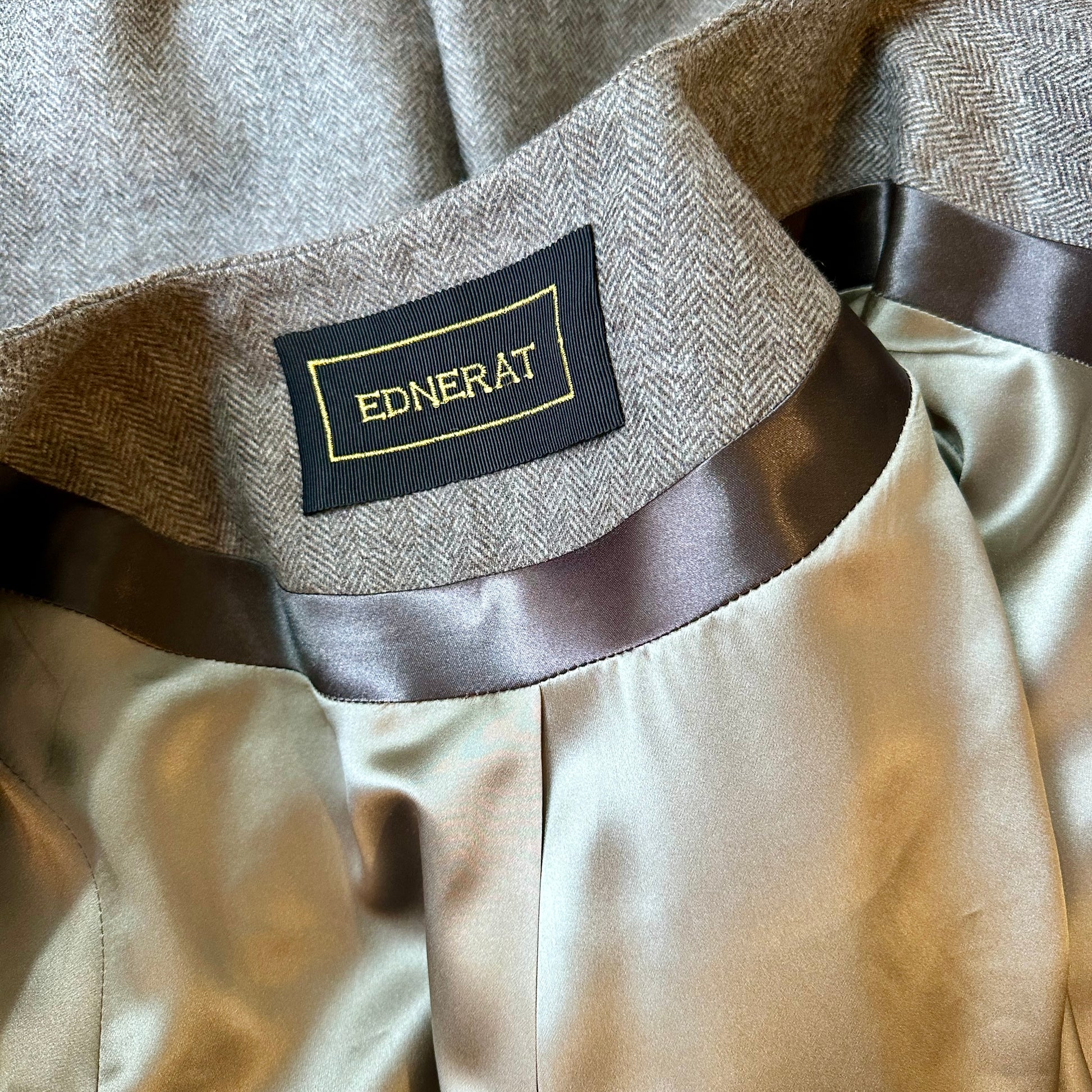 the john coat in merino flannel image 8