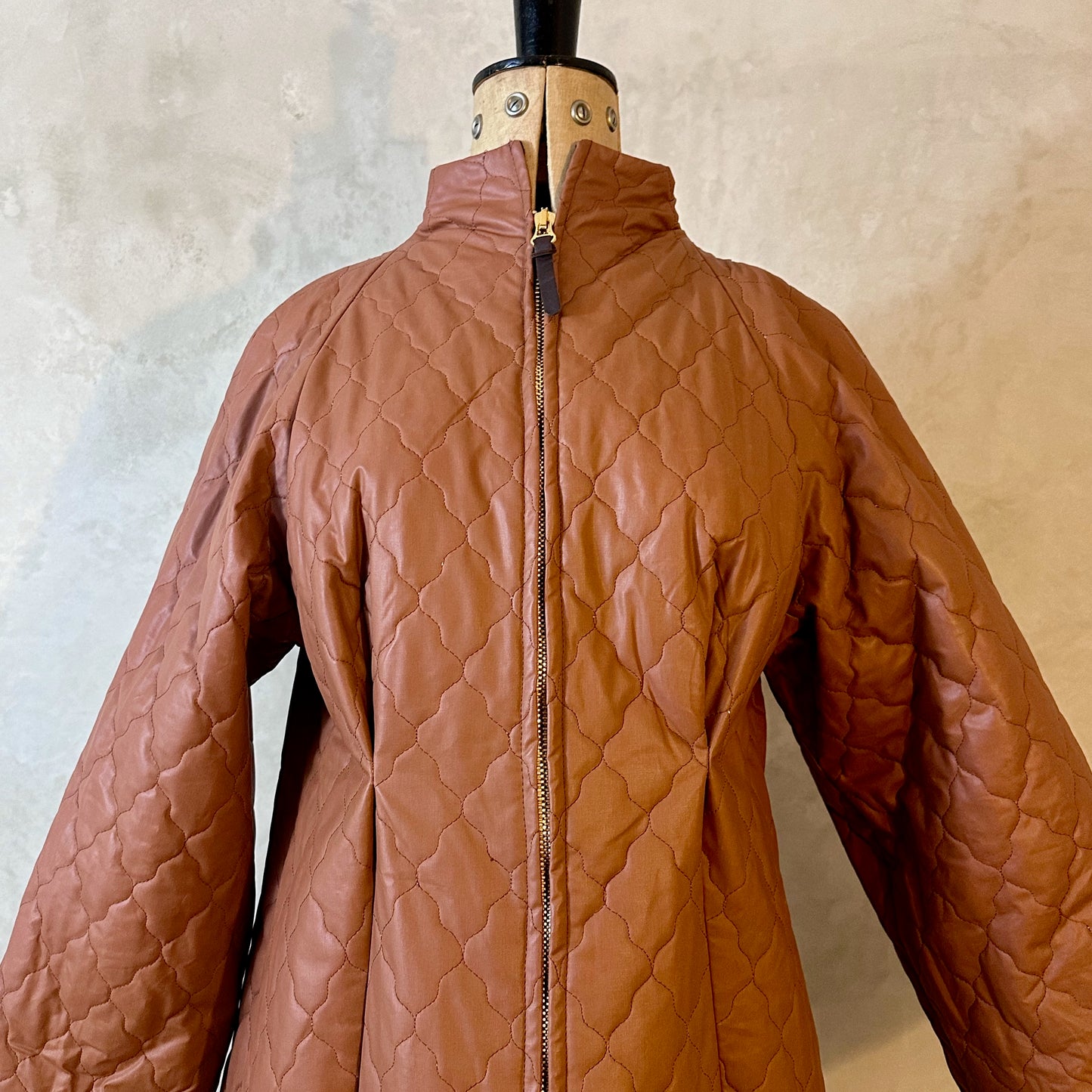 the quilted frink in tobacco image 6