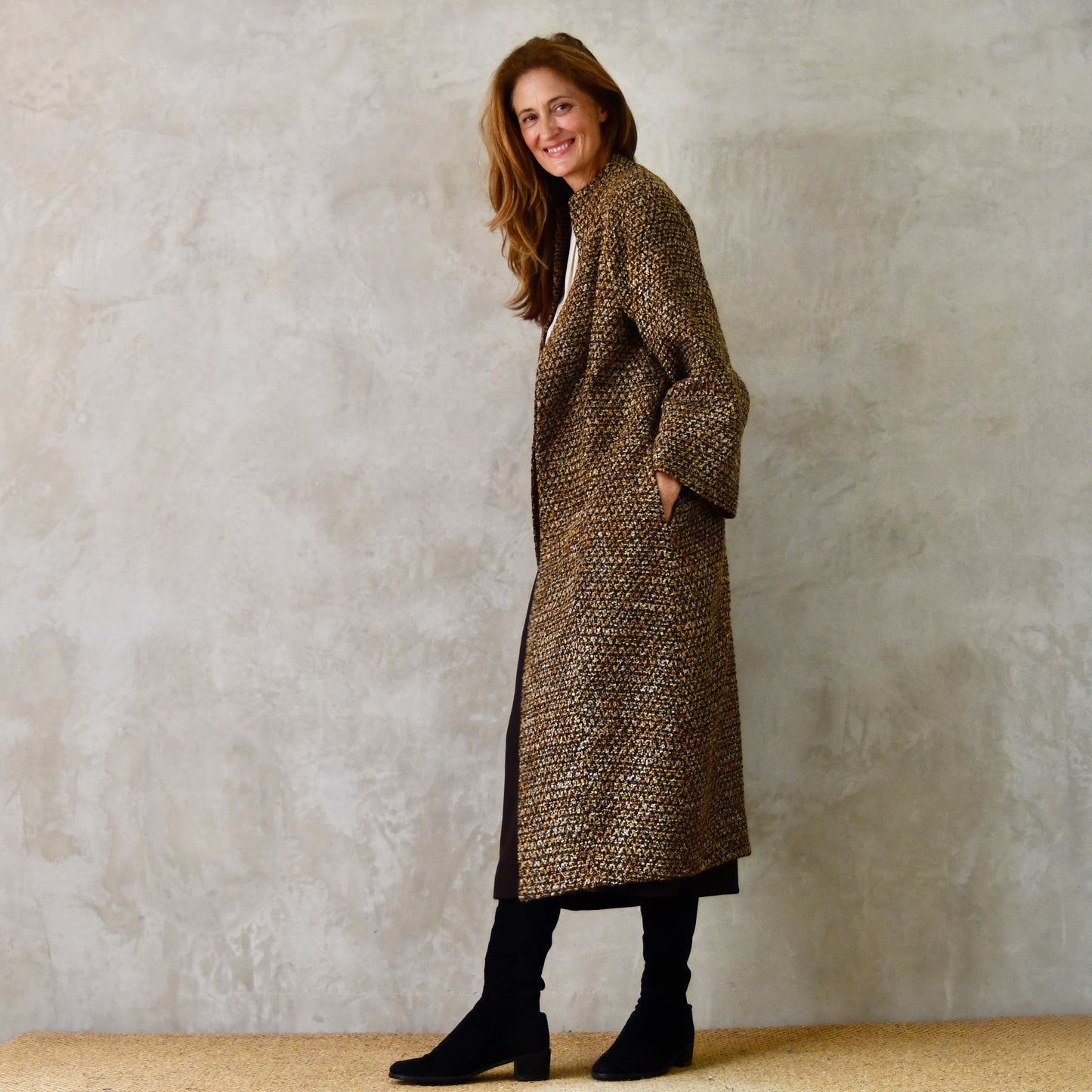 the long frink in golden brown, black and camel bouclé image 9