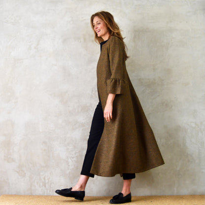 the delany coat in green-orange tiger eye tweed image 7