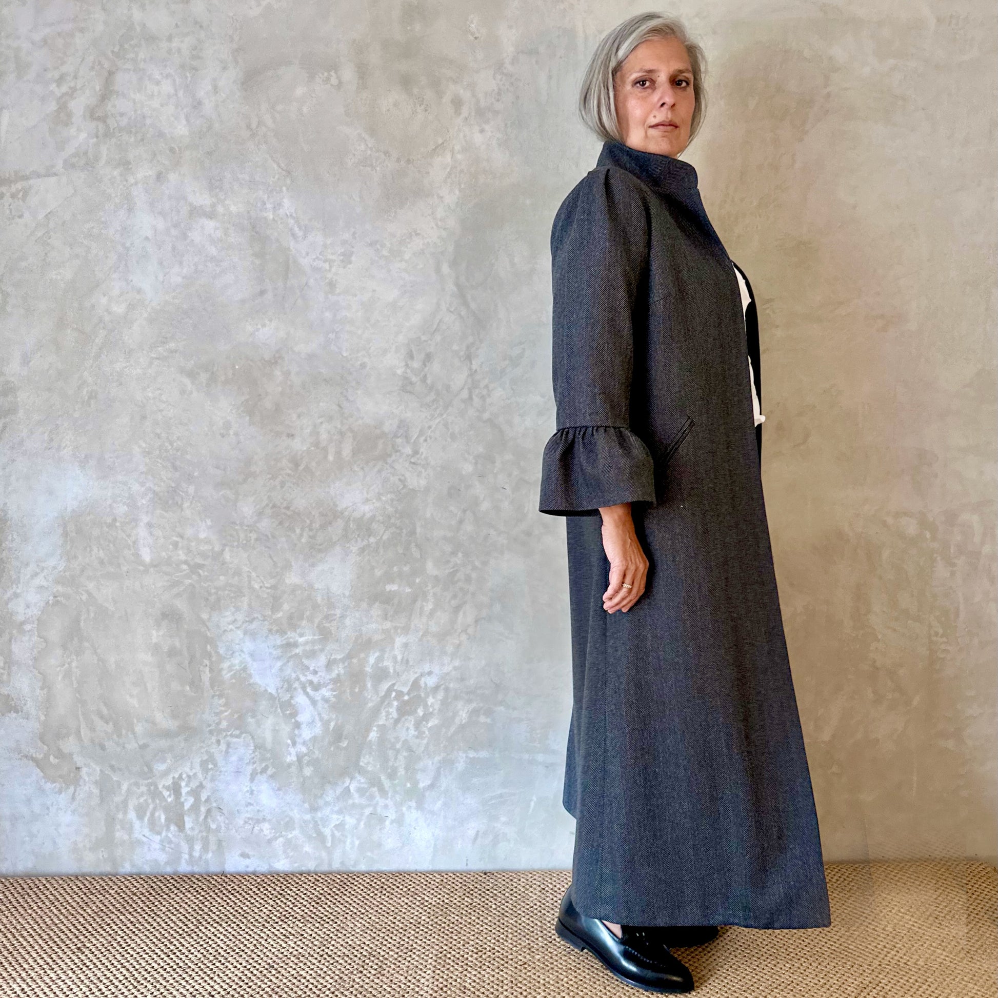 the brett coat in cashmere-lambswool herringbone flannel image 6