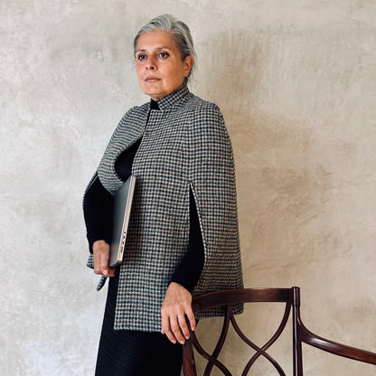 the clayton cape in grey-blue lovat tweed image 5