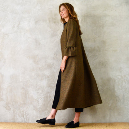 the delany coat in green-orange tiger eye tweed image 5