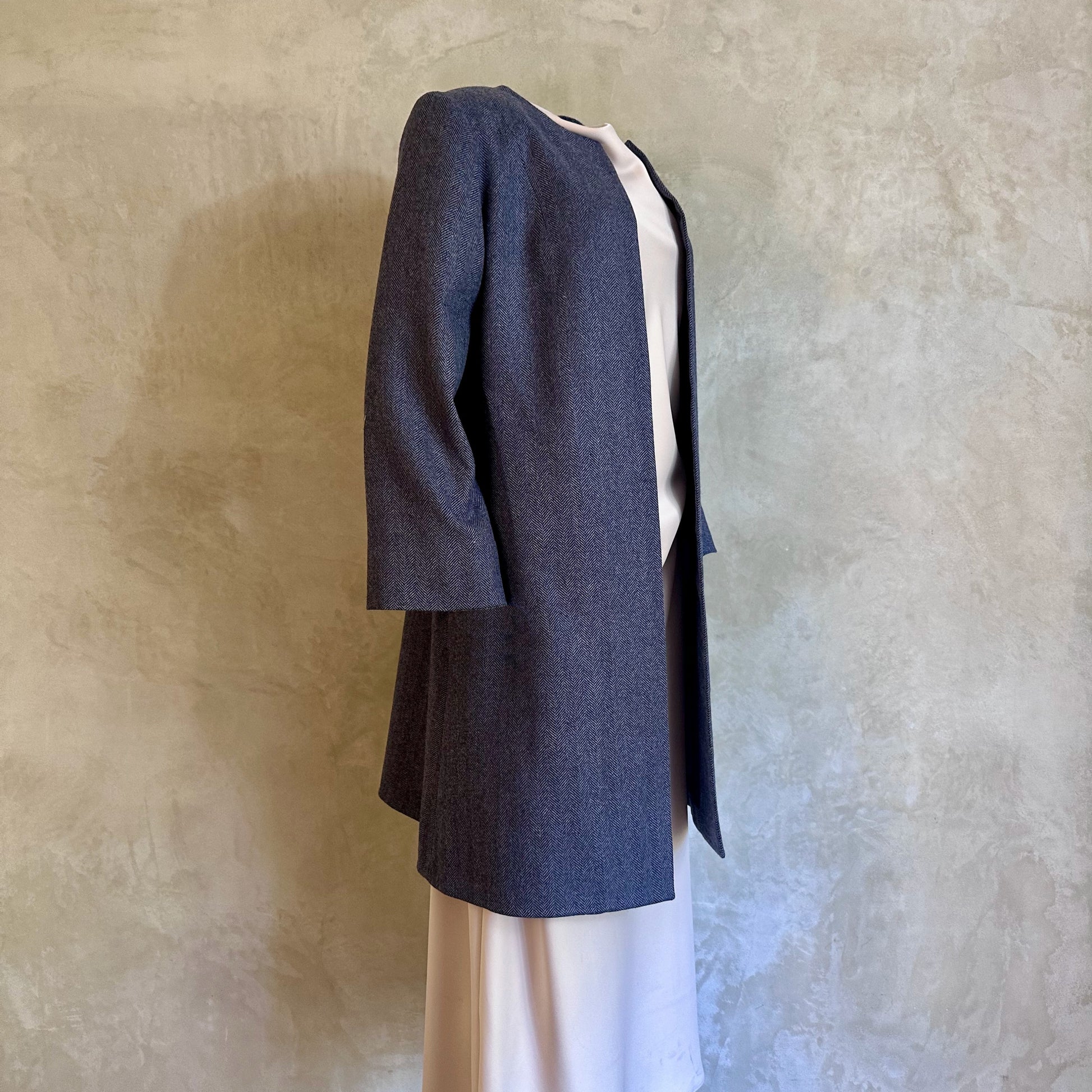 the garnett coat in blue herringbone lambswool tweed image 10