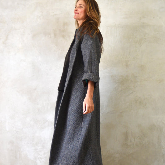 the long frink in small blue check lovat tweed image 3