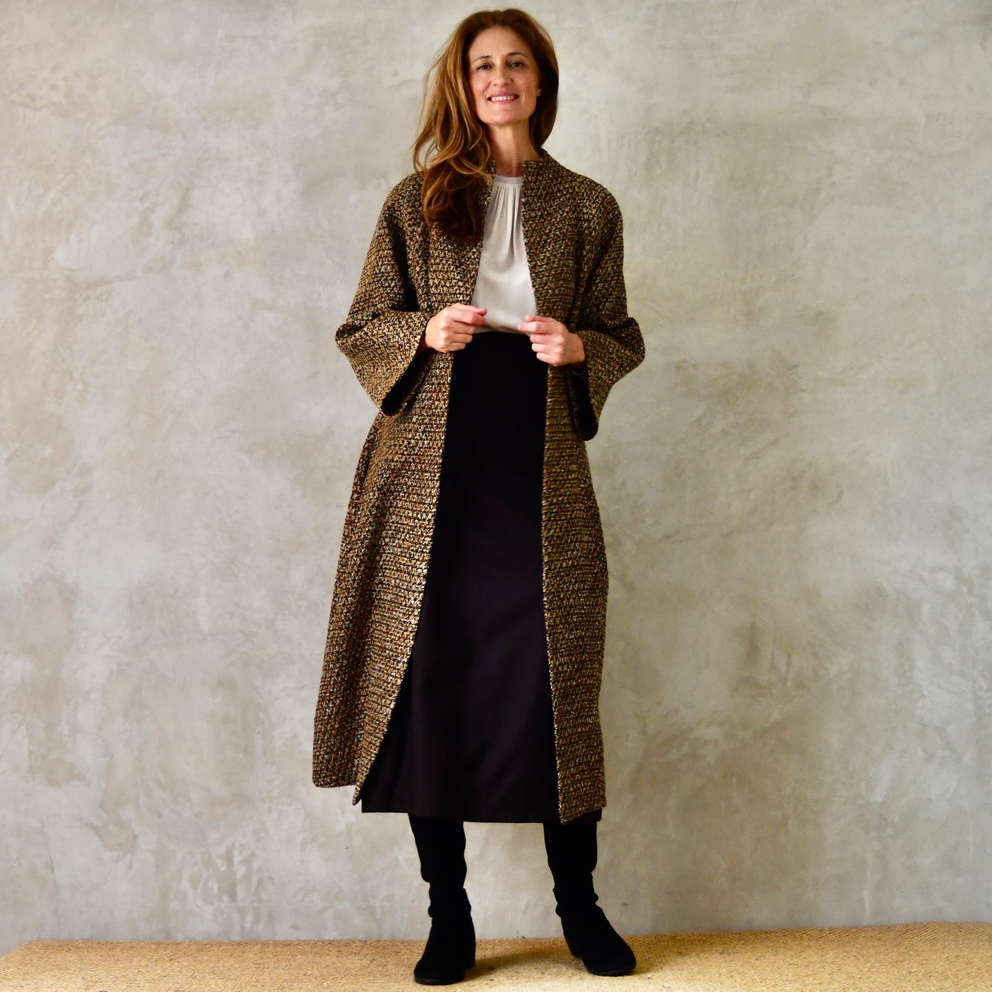 the long frink in golden brown, black and camel bouclé image 8