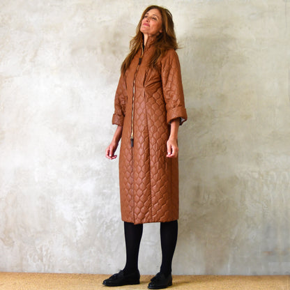 the quilted frink in tobacco image 1