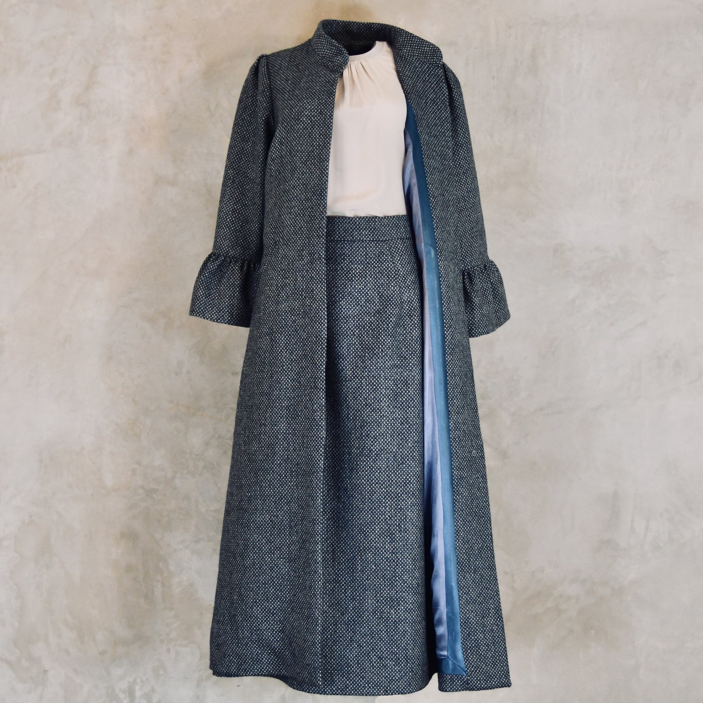 the brett coat in blue tiger eye tweed image 3