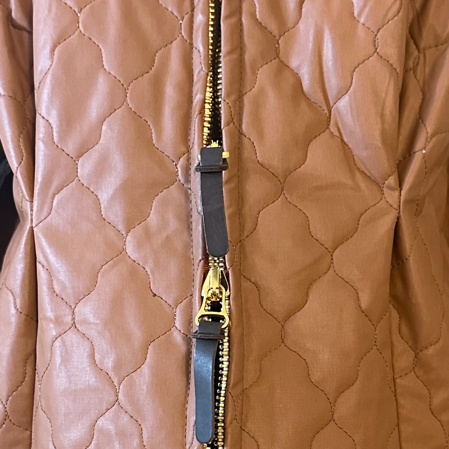 the quilted frink in tobacco image 11