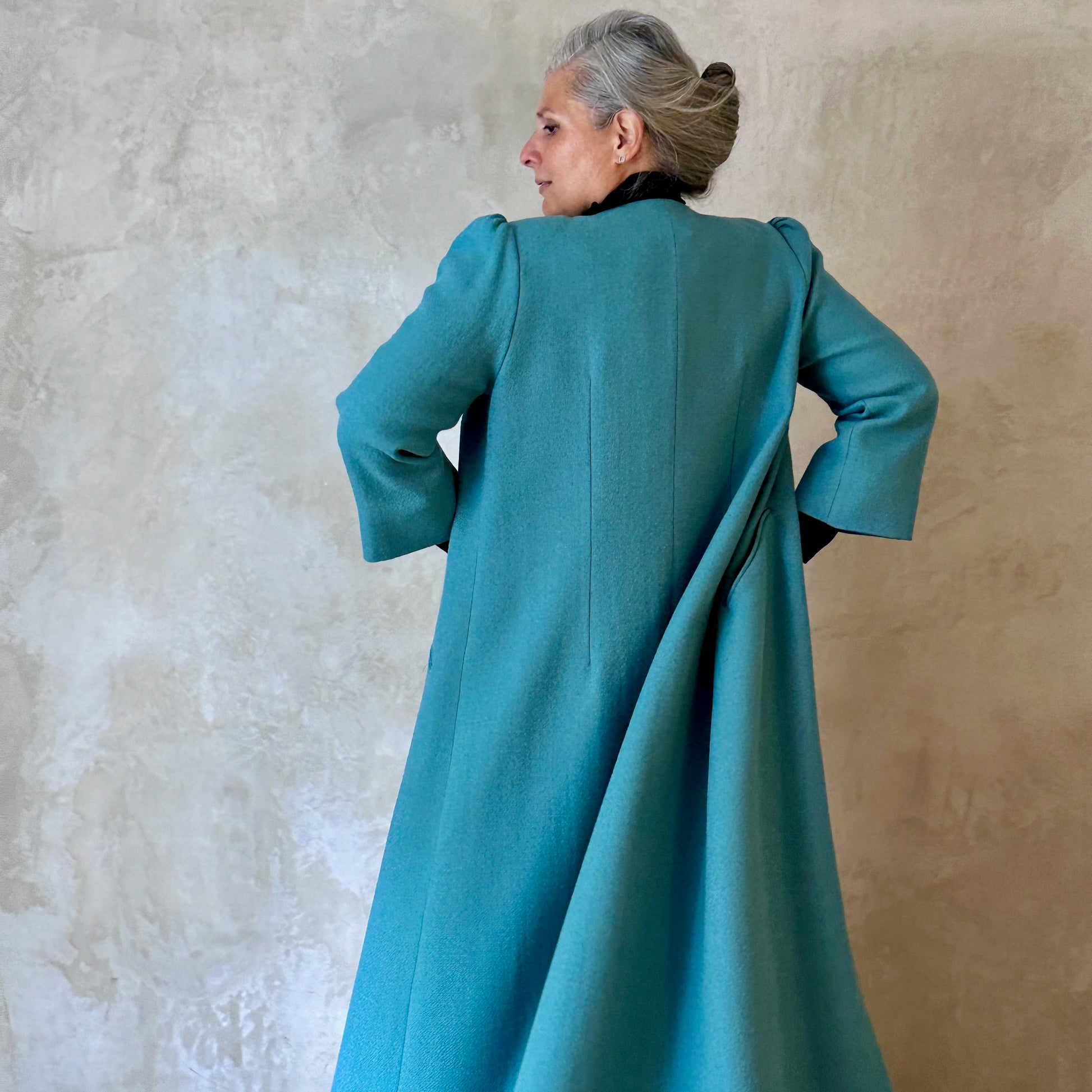 the burlison coat in wool crepe image 1
