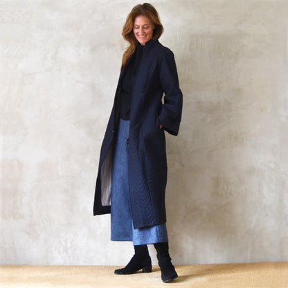 the quilted frink in navy image 2